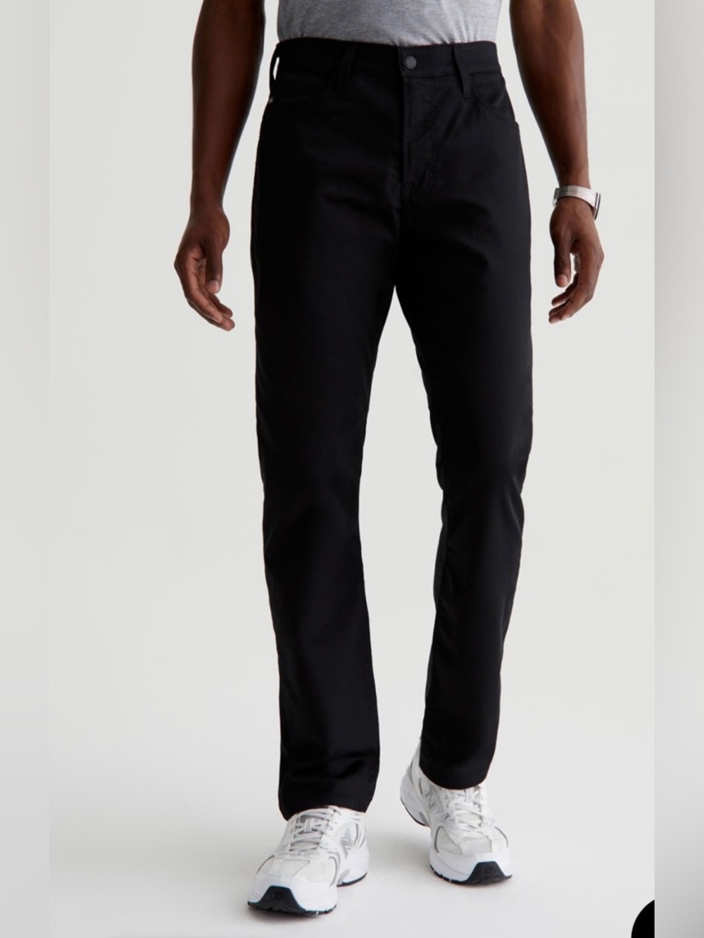 Ag Adriano Goldschmied Men's Everett Slim Straight Pants in Black. Size 31x32